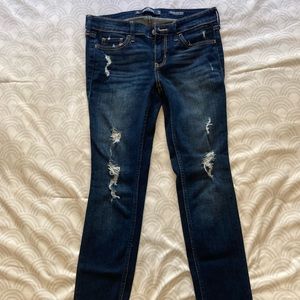 Hollister Super Skinny Low Rise Jeans Size 3S Preowned